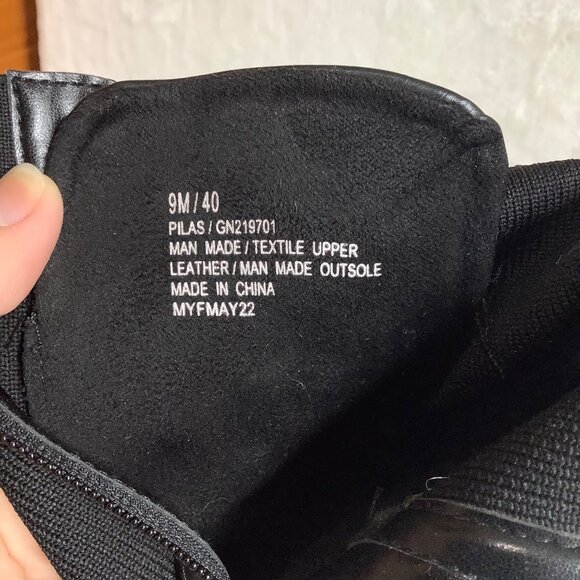 BCBGeneration Black Lace-Up High Heel Ankle Booties Side Zip Rugged Sole Women 9 - Picture 4 of 8